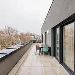 Penthouse With City View And Parking For Two