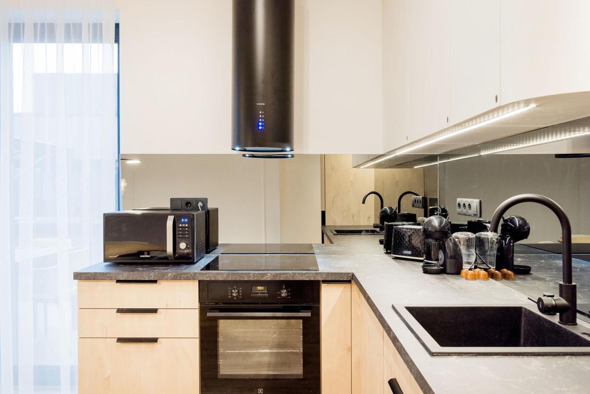 Penthouse With View And Parking For Two Apartment *