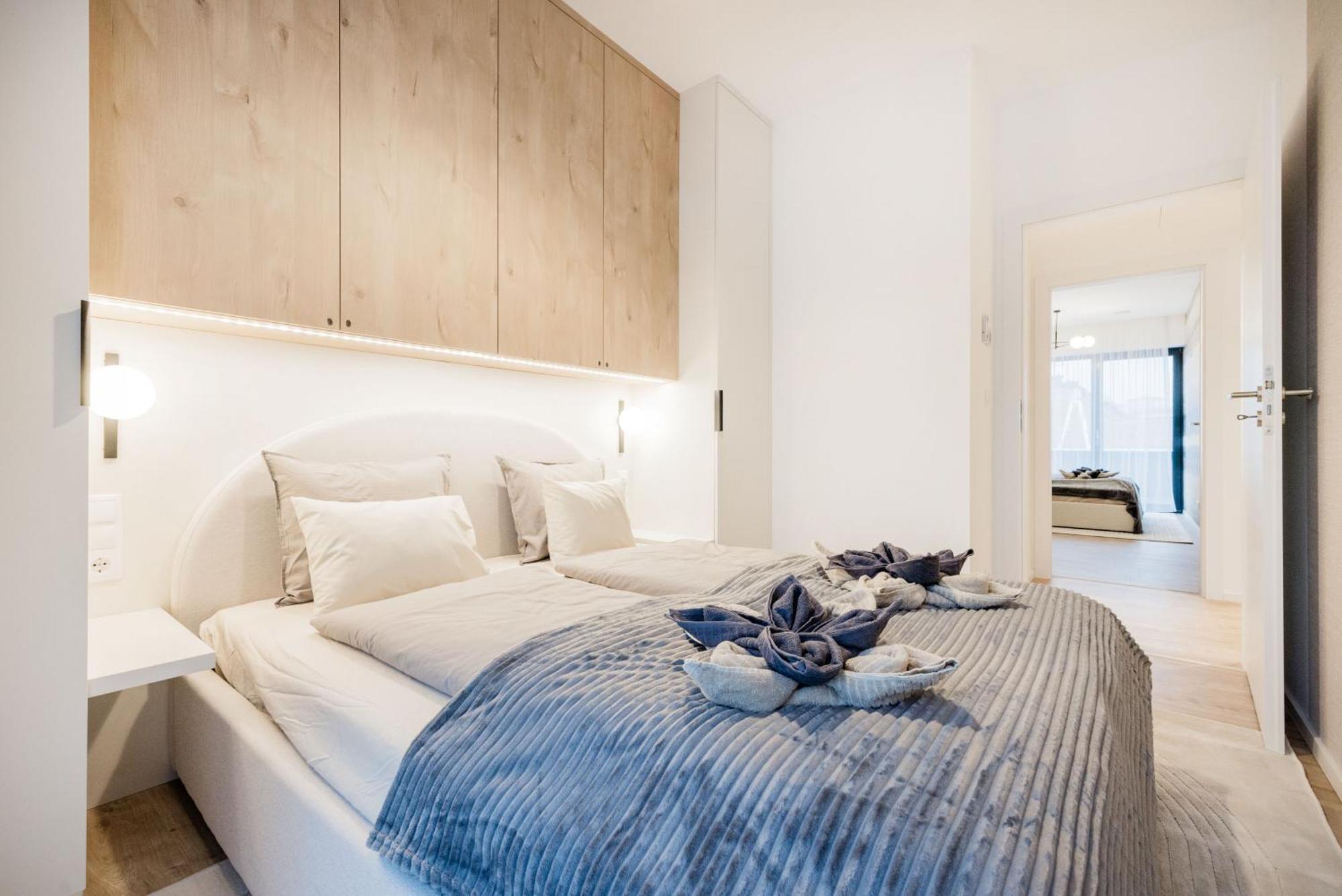 Apartment Penthouse With View And Parking For Two *