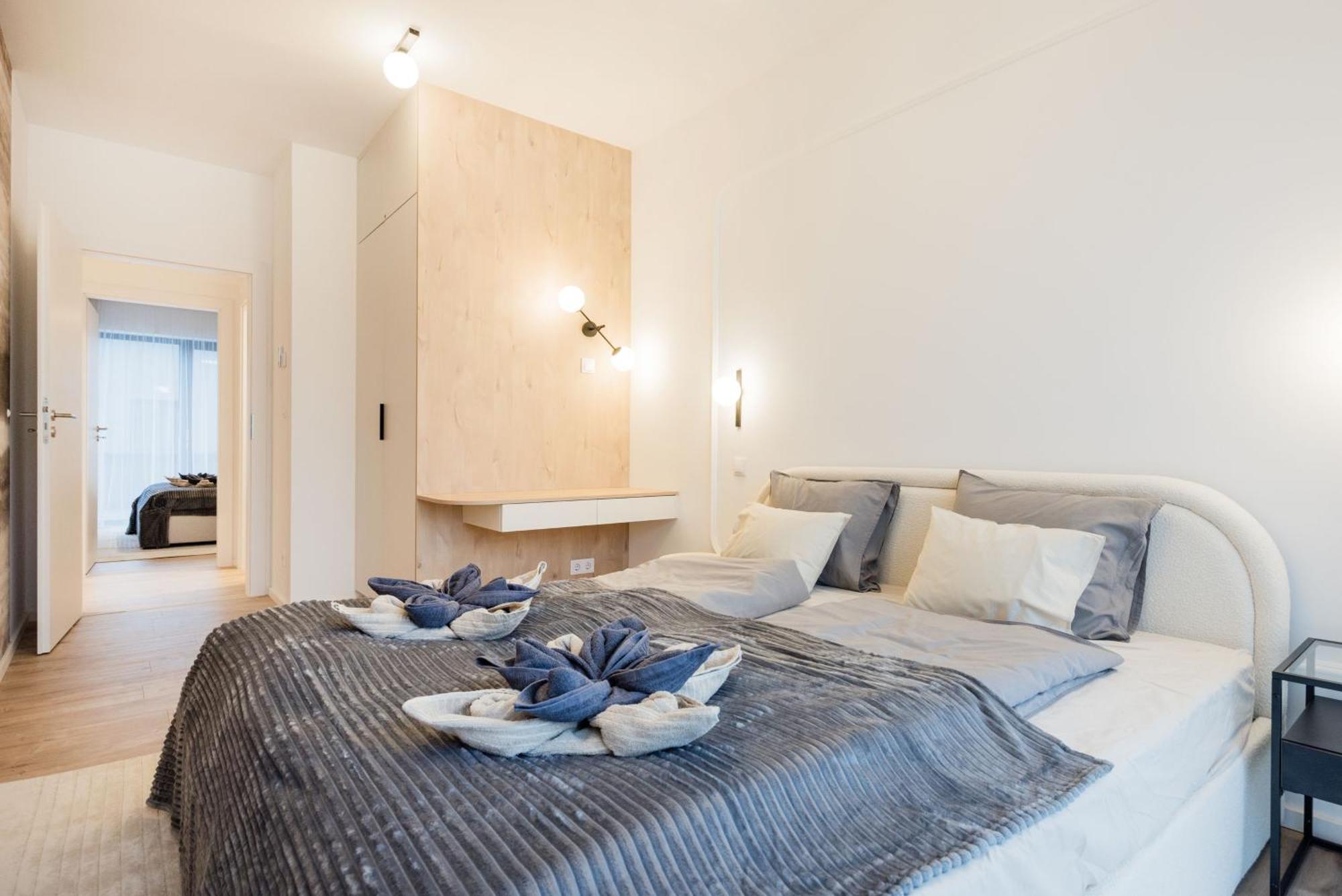 Penthouse With View And Parking For Two Budapest
